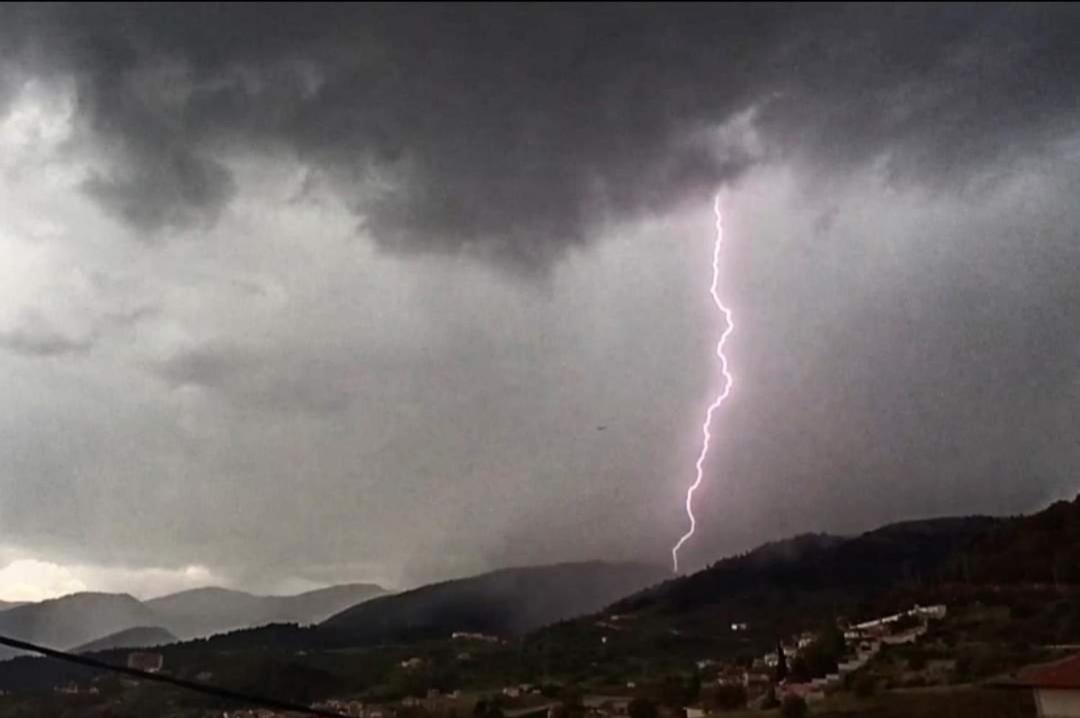Άγρια Λούλουδα Κατοικία Αρμονία Timfristos Экстерьер фото